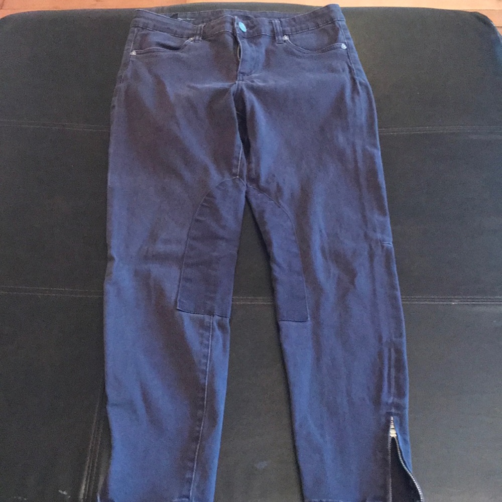 Kut from the Kloth. Skinny ankle Brigitte pants